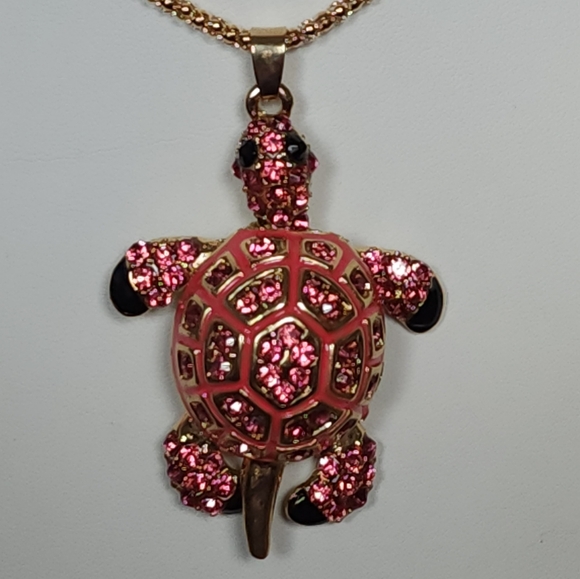 BETSY JOHNSON Gold and Pink Turtle Pendant Necklace - Picture 4 of 5